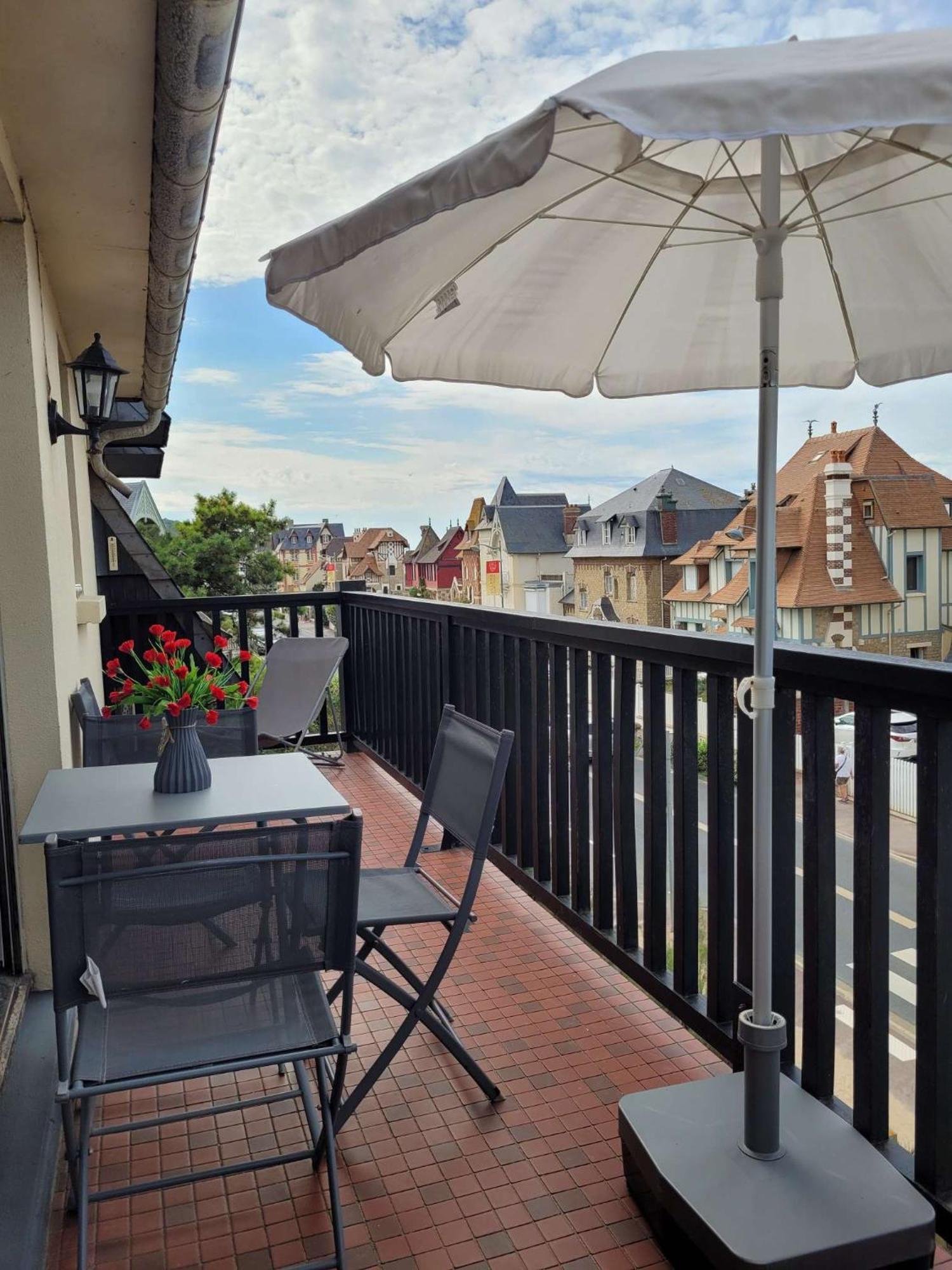 Manon'S Studio Villers-sur-Mer Exteriér fotografie